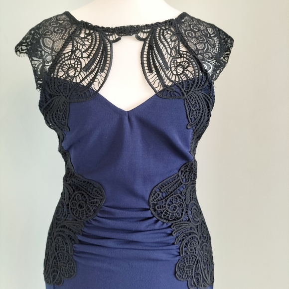 Lipsy London Bodycon Lace Dress - Picture 2 of 8